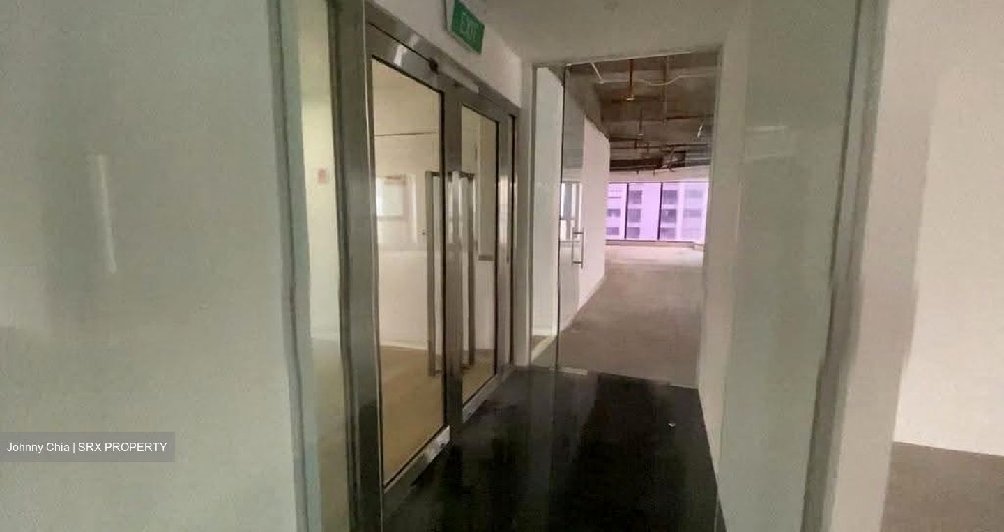 Tong Building (D9), Office #625421641
